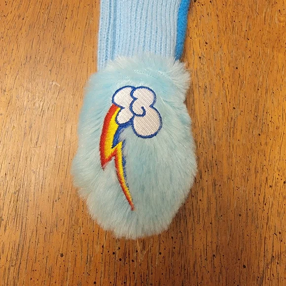 Flipeez My Little Pony Rainbow Dash Toboggan Hat Beanie - Picture 4 of 4